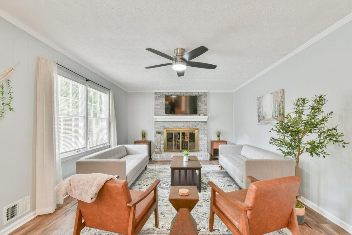 Cozy Home With Arcade, Ping Pong & Fenced Backyard Lawrenceville Exteriér fotografie